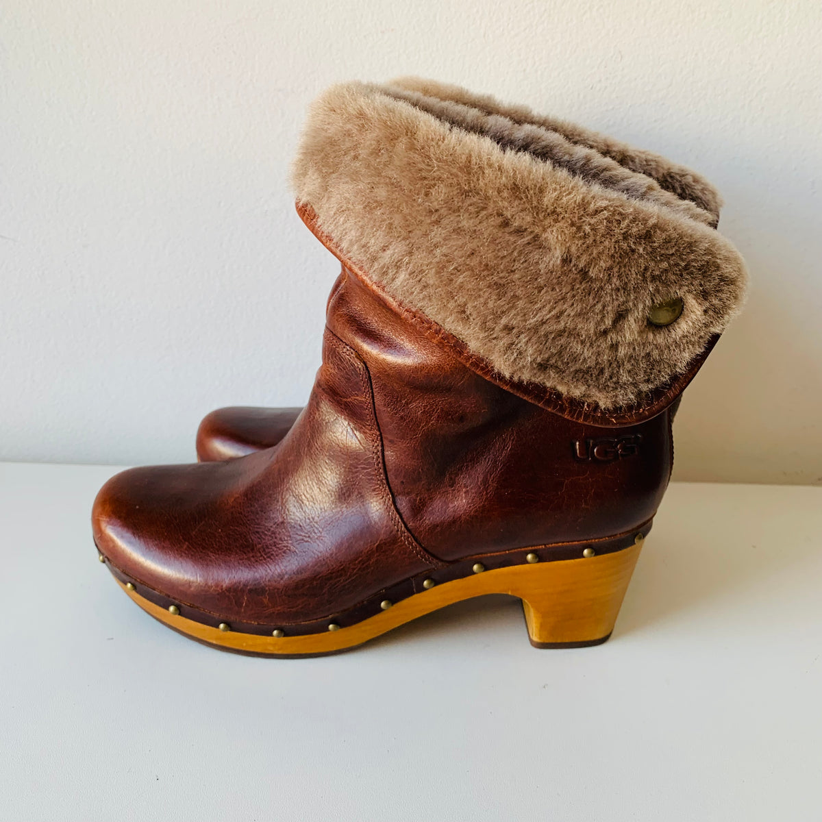 Ugg boots with wooden heel shops