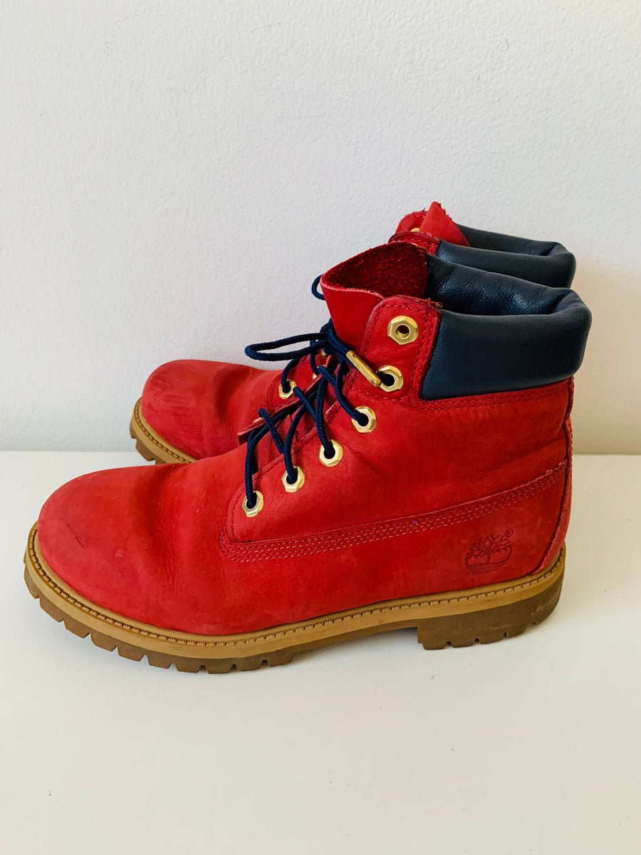 Timberland Limited Edition Red and Blue 6 Premium Boots Size 6 fi