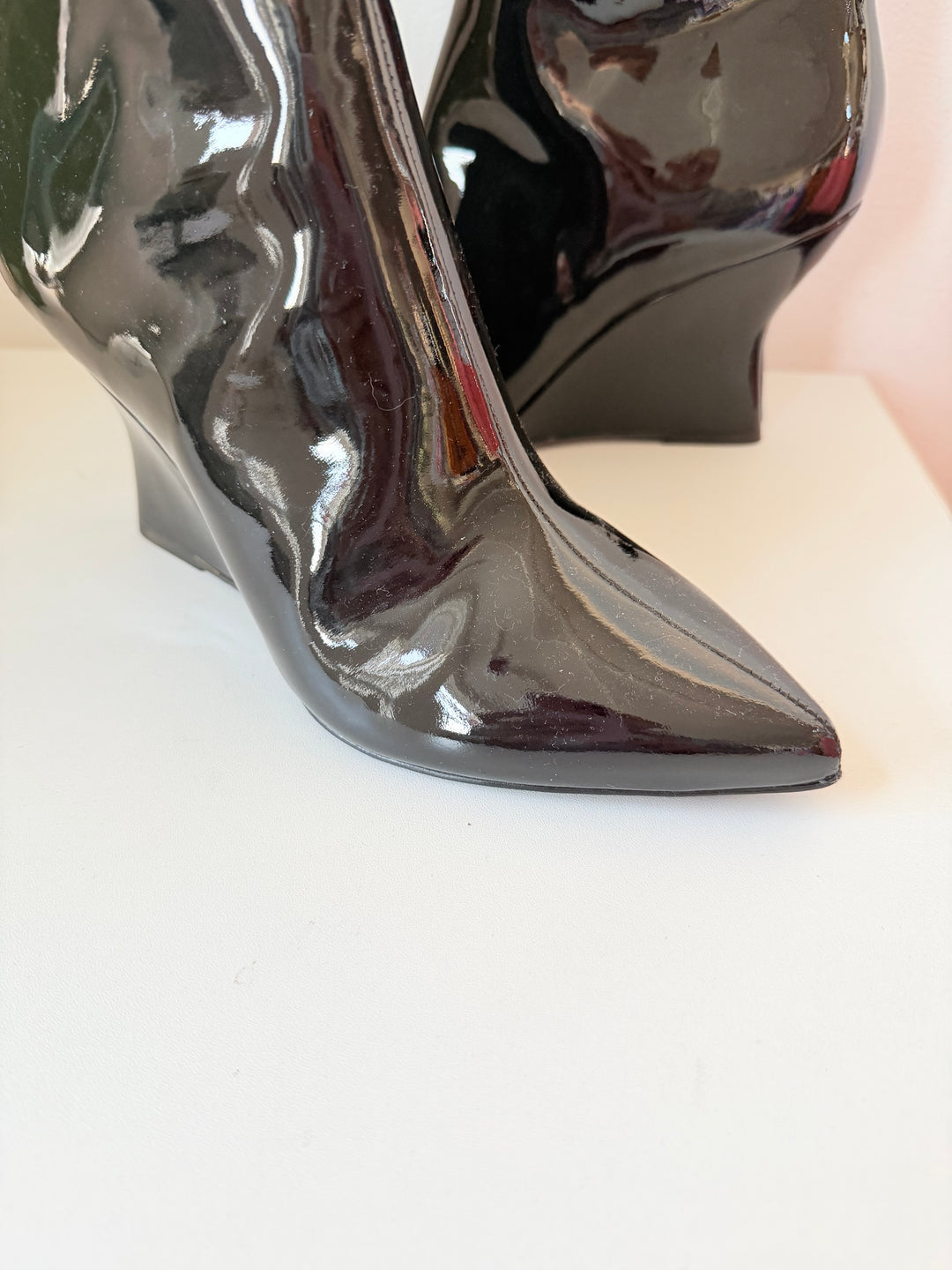 Black Suede Studio Lauren Pointed Toe Wedge Patent Booties Size 40.5 (USA 10)