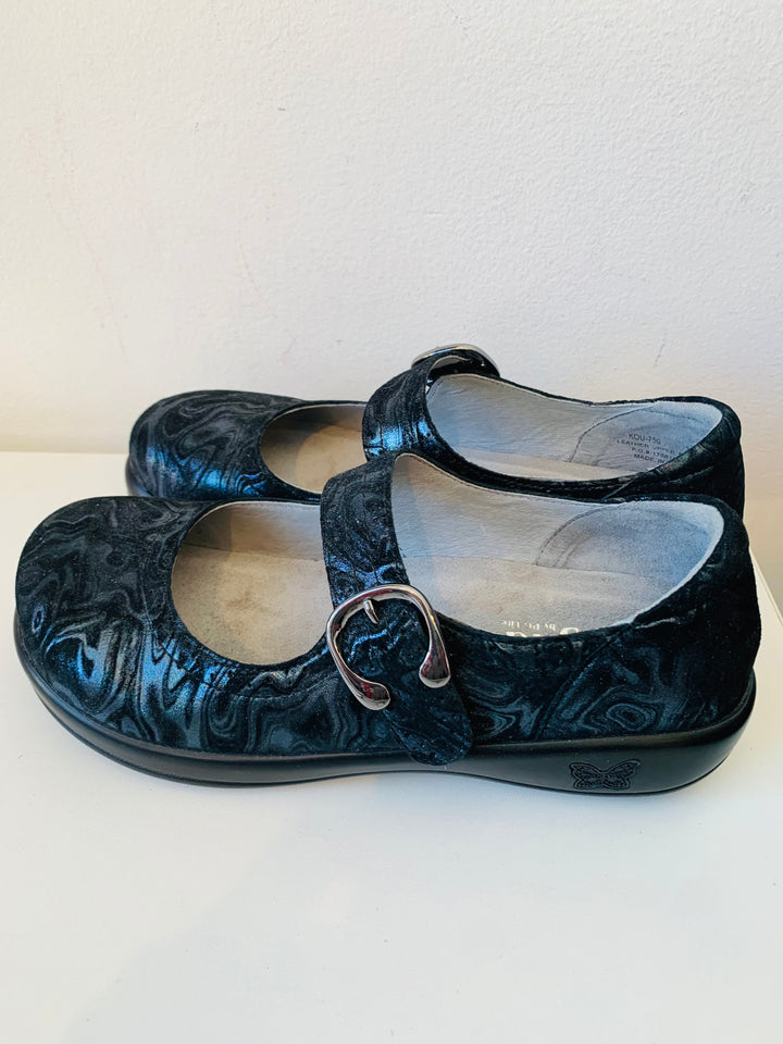 Allegria Black Leather Textured Mary Janes Size 39