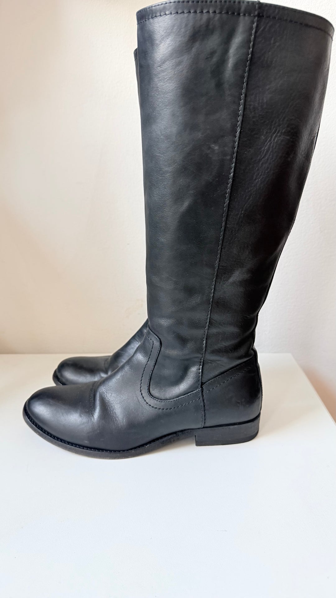 Frye Paige Tall Black Leather Riding Boots Size 6