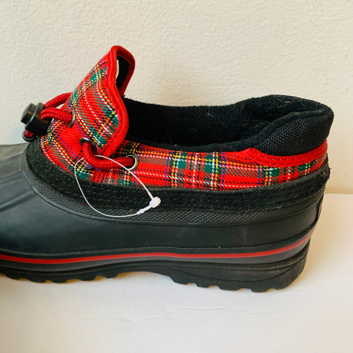 Khombu Plaid Splash Water Resistant Low Boot/Shoe Size 8 Women’s