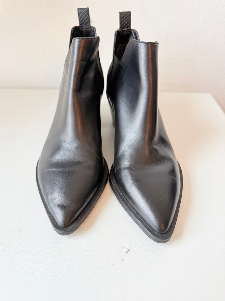Dolce Vita Sonni Black Leather Ankle Boots Size 7