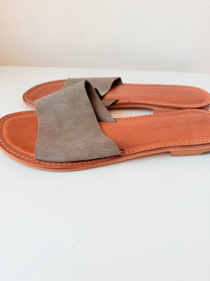 Creatures Of Comfort Brown/Grey Suede Slides Size 40
