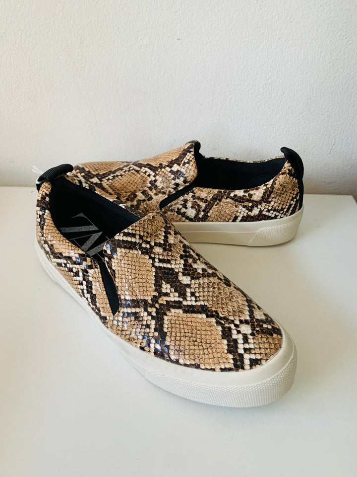 Zara Snakeskin Slip On Sneakers Size 38