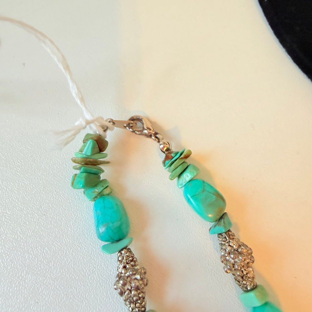 Faux Turquoise Pendent Necklace