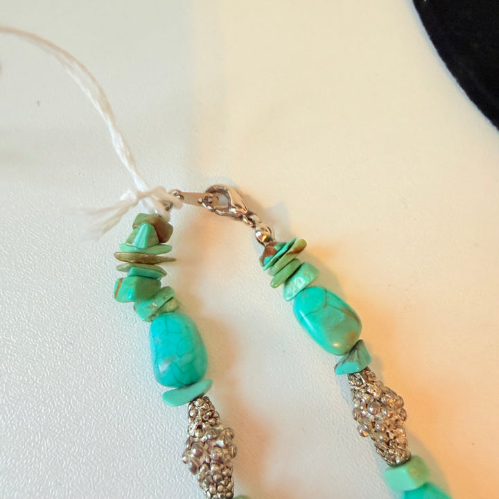 Faux Turquoise Pendent Necklace