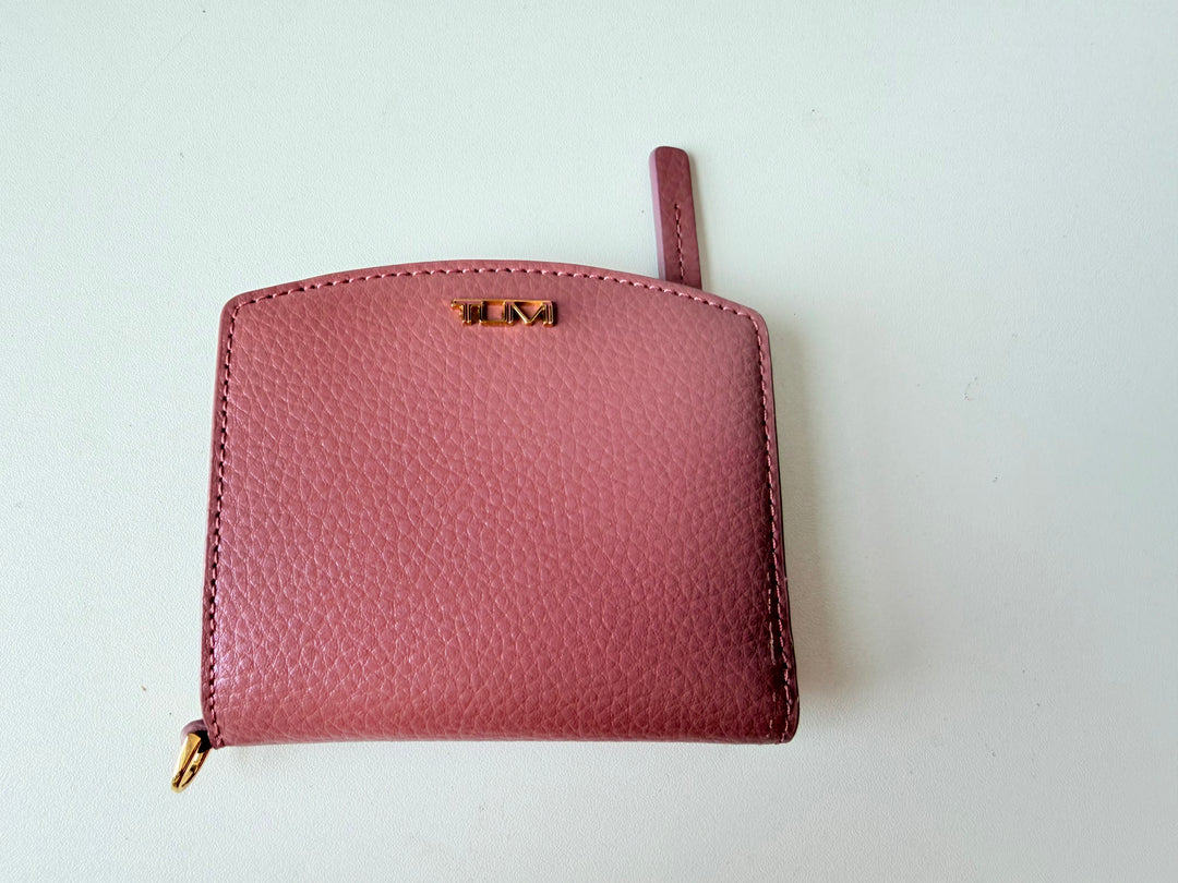 Tumi Belden Bifold Pebble Pink Leather Wallet New No Tag