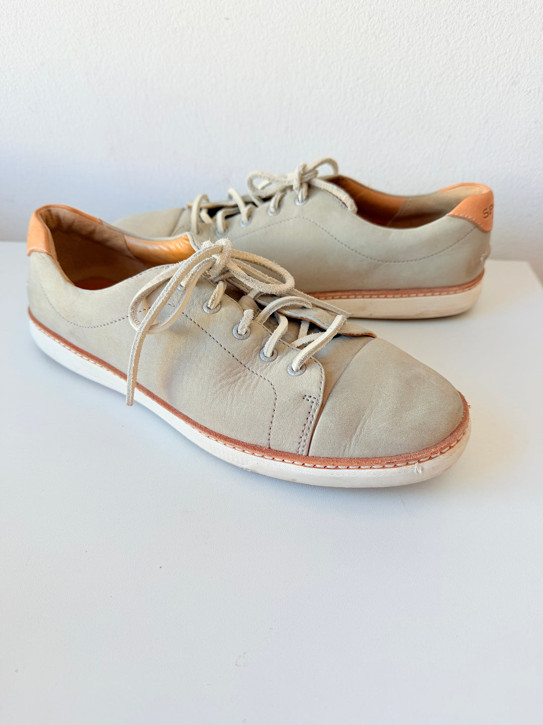 Sperry Top Sieder Gold Cup Cruz Leather Sneaker Size 10 an Light Grey