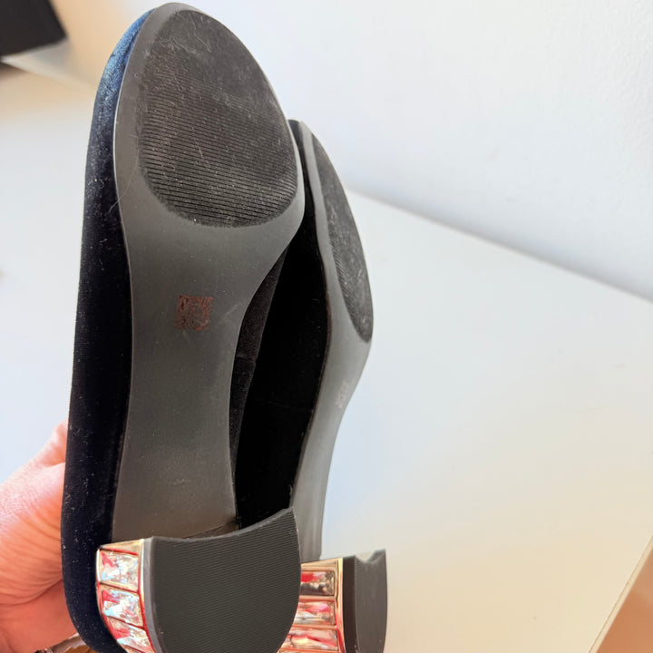 Anne Klein Haeyden Black Velvet Rhinestone Embelished Block Heel Pumps Size 6.5