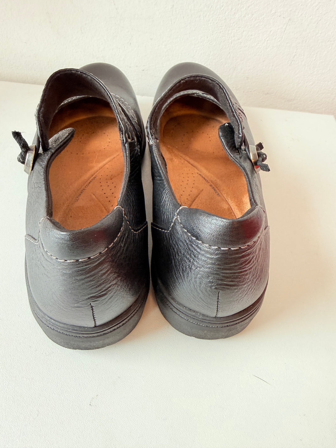 Clark’s Carleigh Mary Jane’s In Black Leather Size 10