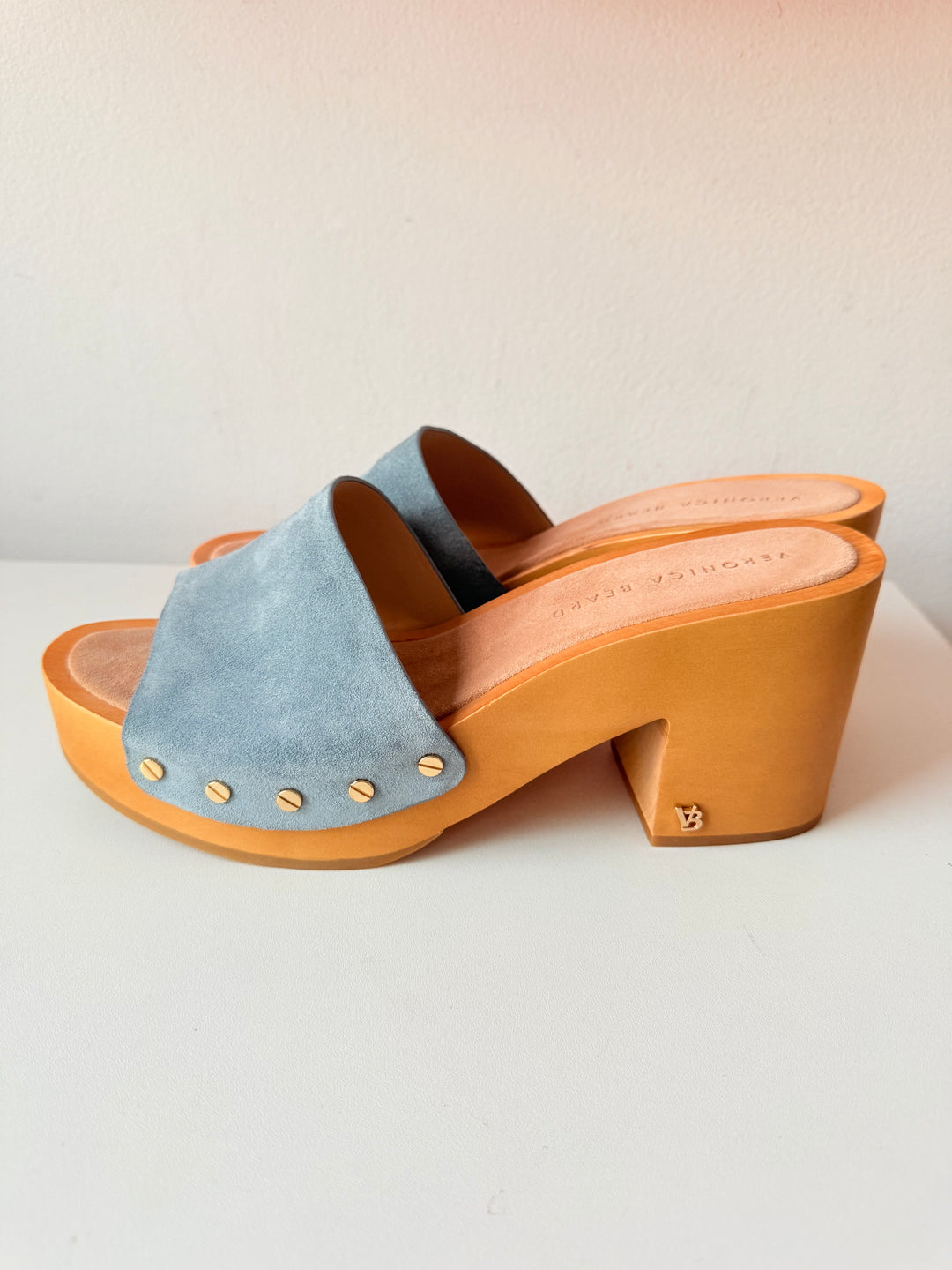 Veronica Bears Hannalee Slides/Clogs In Baby Blue Suede Size 10