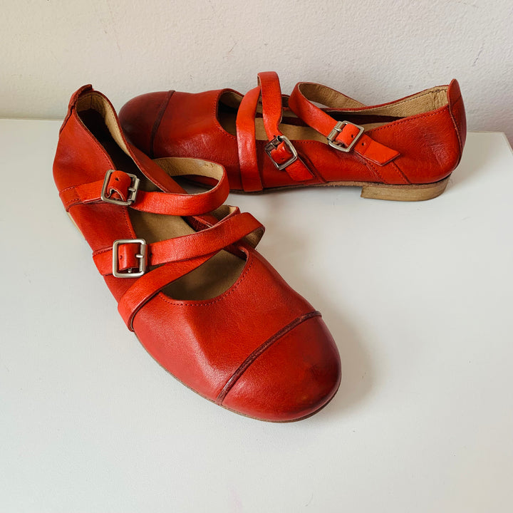 Just Italia Red Leather Strappy Flats Size 37