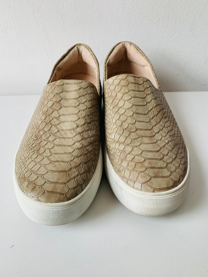 J Slides Ariana Slip On Snake Embossed Sneakers Size 7.5