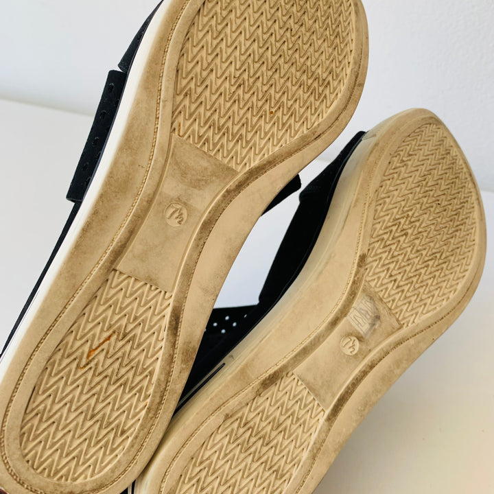 Eileen Fisher Sport Tumbled Leather Perforated Nubuck Sneaker Sandals Size 7.5