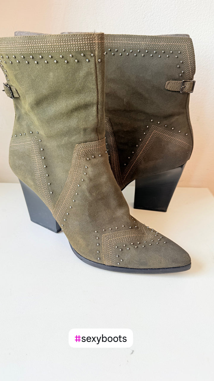 Donald Pliner Vegas HV Loden Antique Calf Suede Boots Size 11
