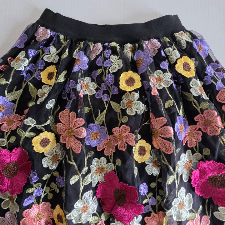Chicwish 3D Floral Applique Maxi Skirt Size XS/S
