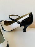 Funtasma Women’s Flapper -25 Shoe in Black & White Size 9 New