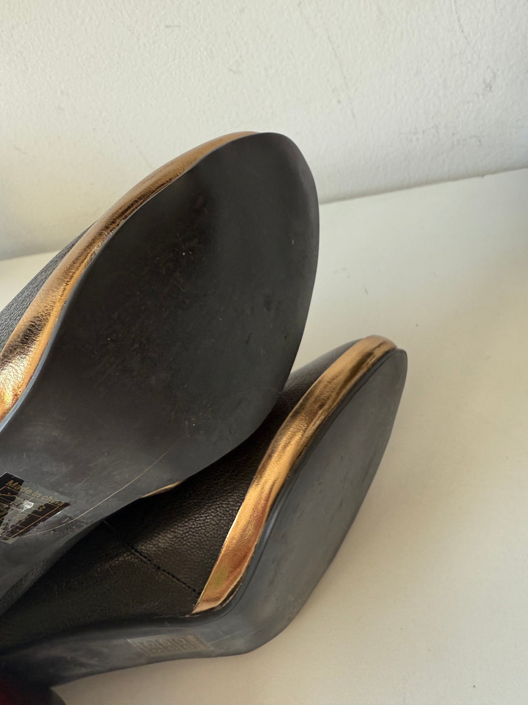 Faryl Robin Black Leather Ankle Boots With Wood Heels Size 9