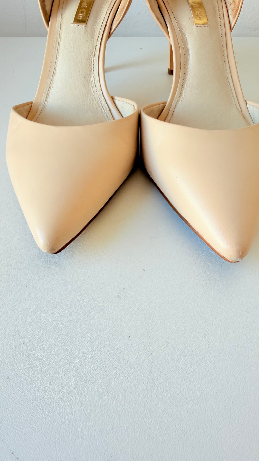 Louis Et Cie Kota Cream Ankle Strap Pointed Toe Leather Pumps Size 38