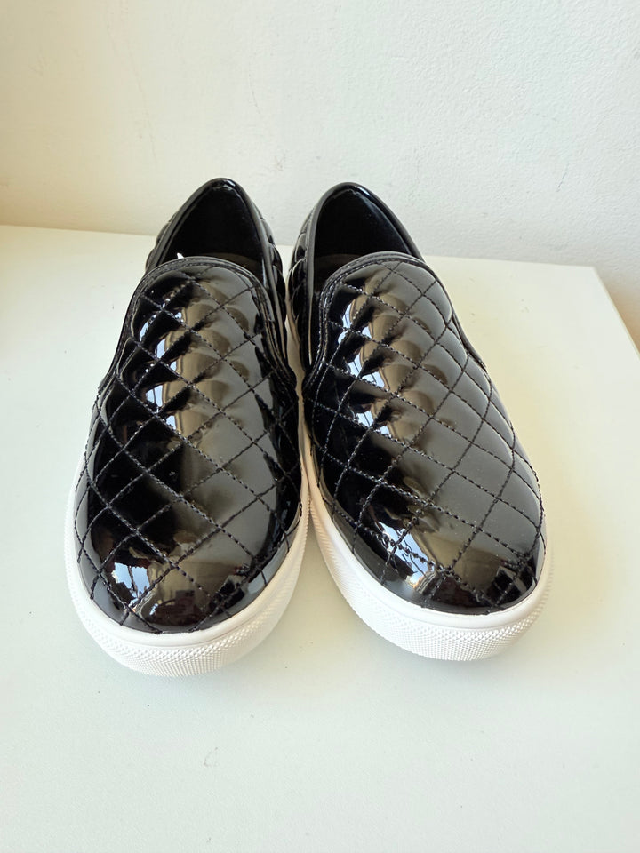 Steve Madden Black Patent Leather Slip On Flats Size 7.5 New In Box