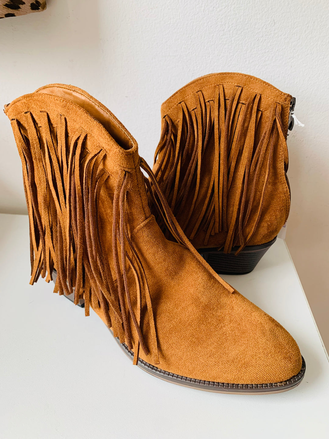 Wild Diva Brown Fringe Suede Boots Size 9