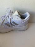 Adidas White Lightmotion Sneakers Size 6 Women’s