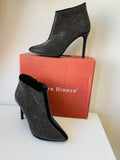 Nature Breeze Black Studded Aria Ankle Boots Size 9