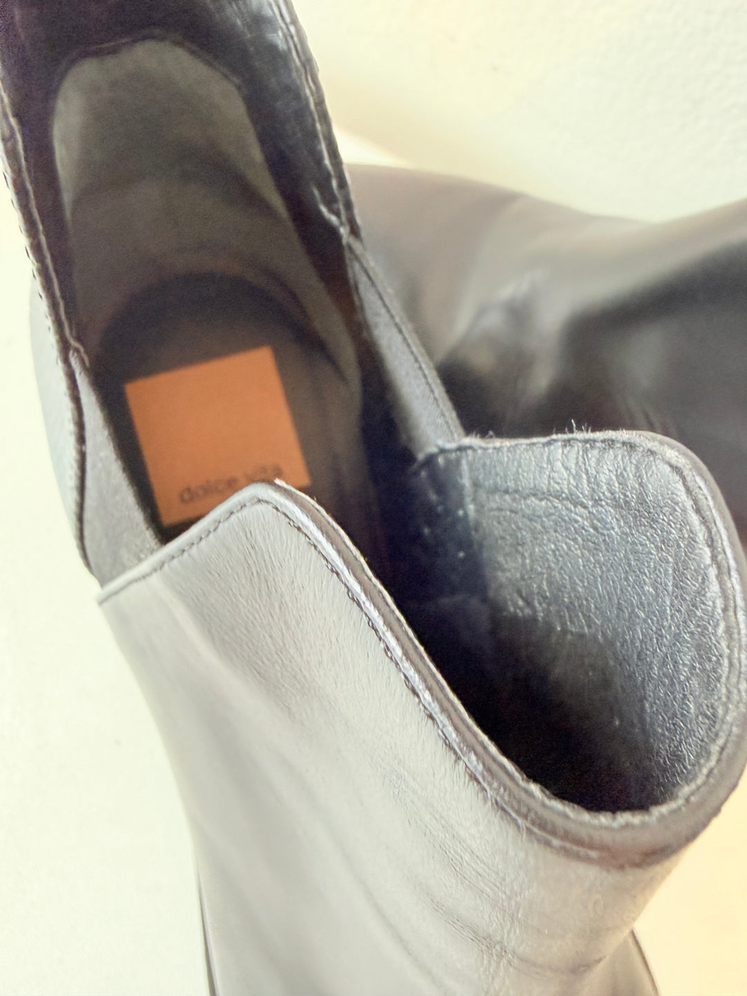 Dolce Vita Sonni Black Leather Ankle Boots Size 7
