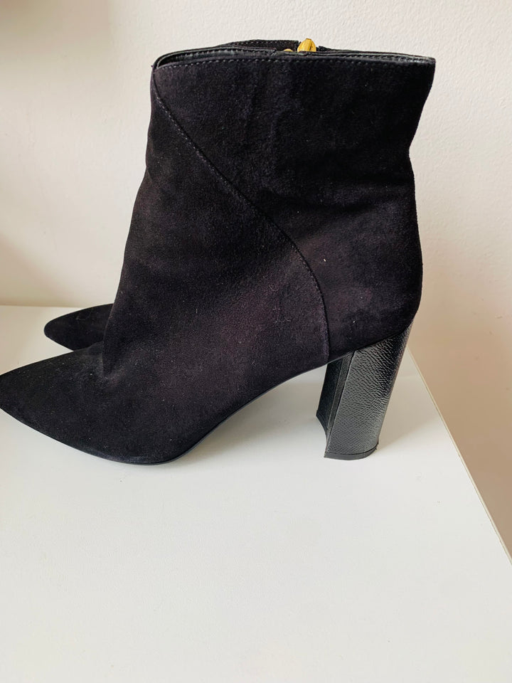 Nine West Black Suede Heeled Boots Size 9.5