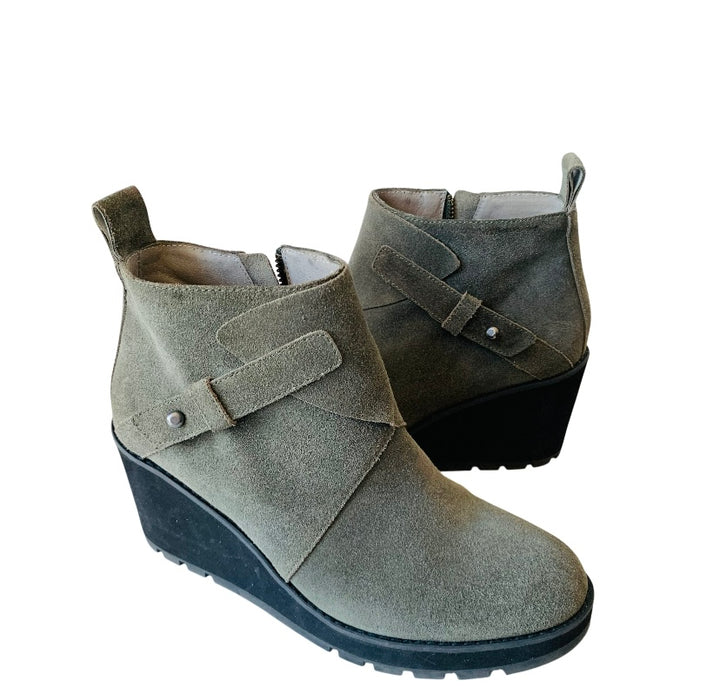 Eileen Fisher Grey Suede Tinker Wedge Bootie Size 9.5