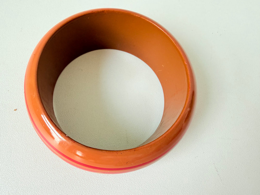 Vintage Chunky Painted Wodden Zig Zag Bangle