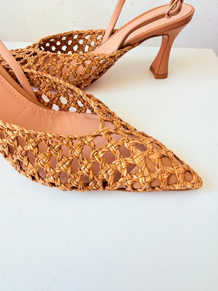 L’Idea Eli Woven Natural Leather Pump Size 38 New