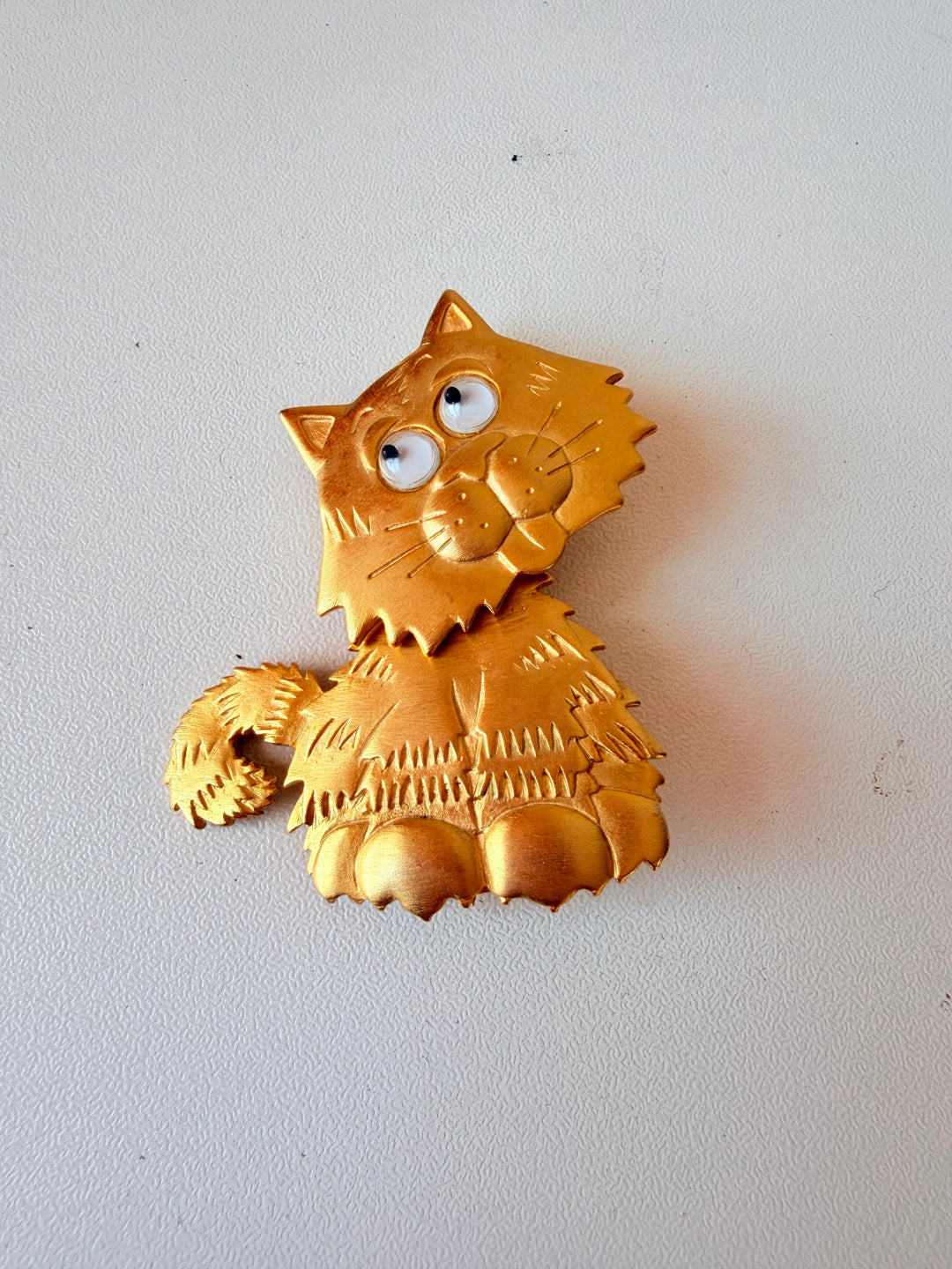 Vintage Jonette Jewelry JJ Articulated Cat Brooch In Gold Tone