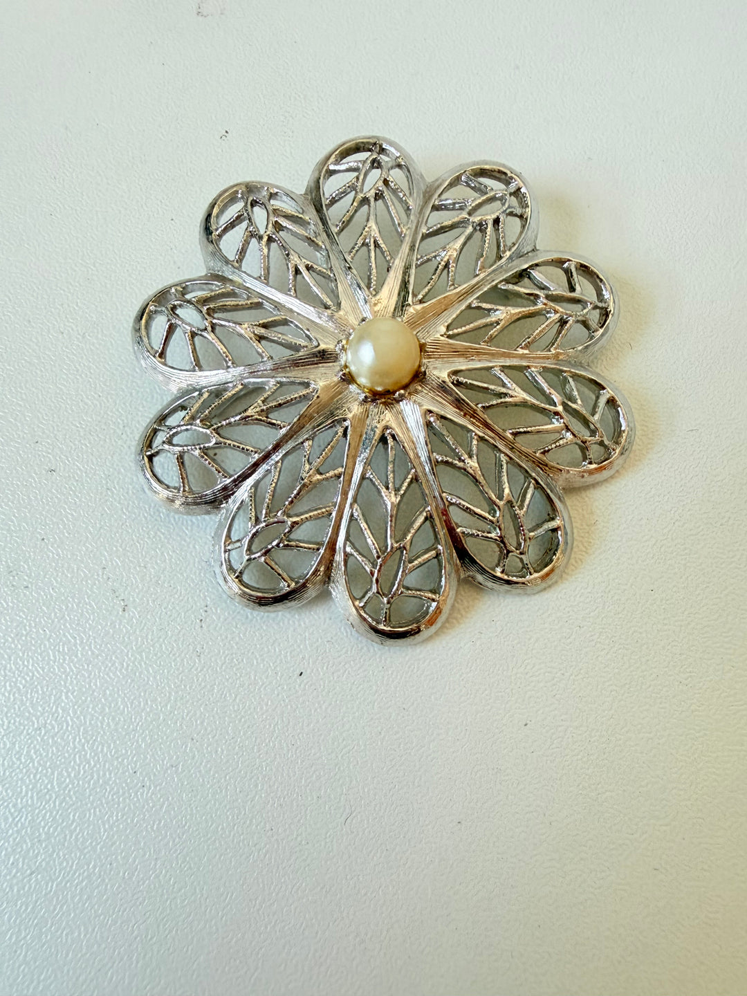 Caroline Emmons Vintage Silvertone Flower & Pearl Brooch