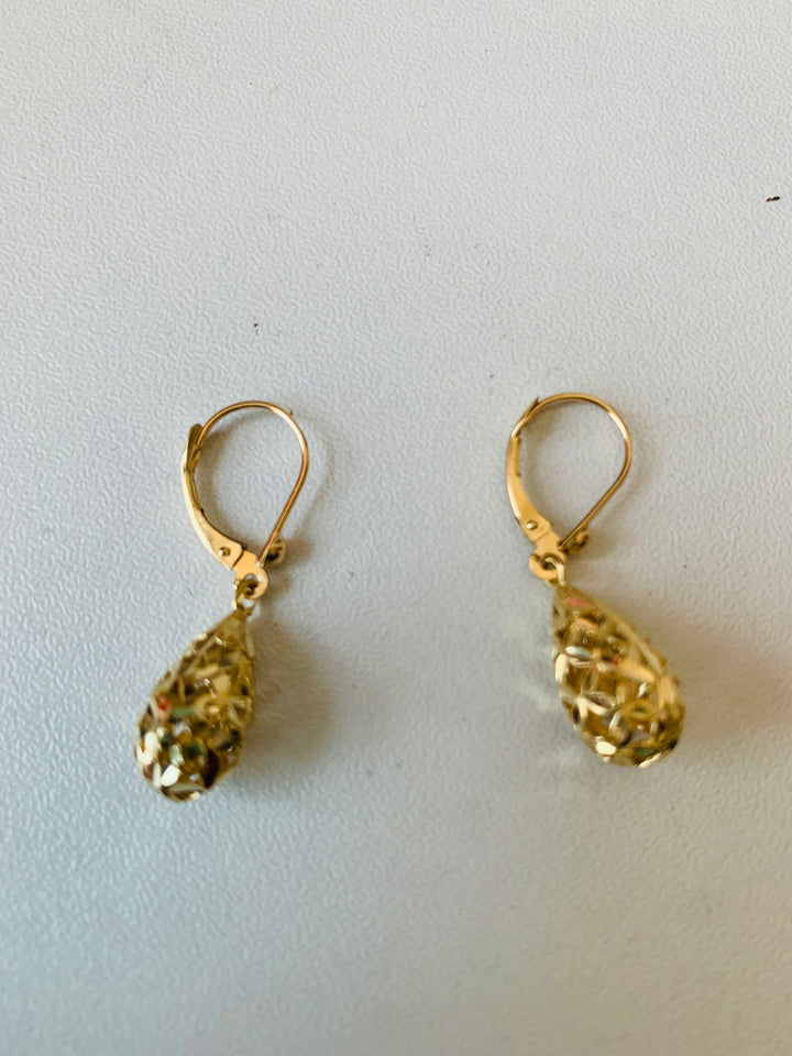 14K Gold Filigree Drop Pierced Earrings