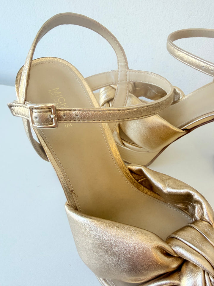 Michael Michael Kors Josie Gold Metallic Leather Knot Platform Open Toe Sandals Size 8