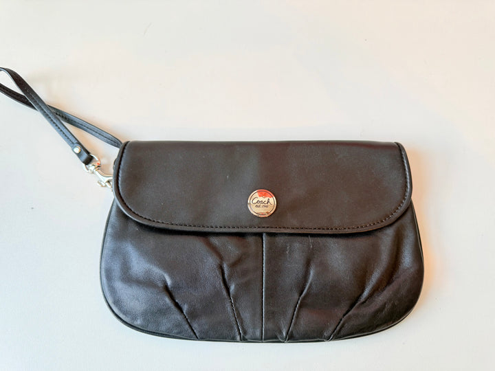 Coach Black Leather vintage Pleated Clutch/Wristlet