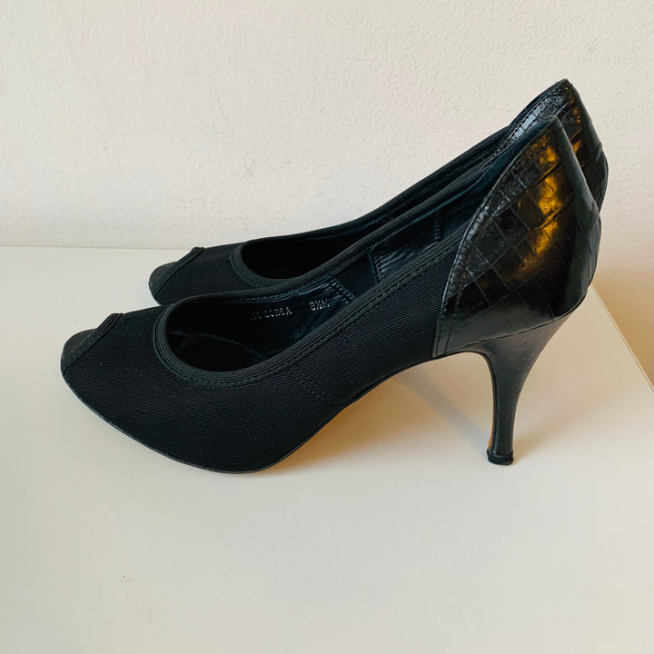 Donald J Pliner Couture Sand/Espresso Black Congo Mesh Elastic Prep Toe Pumps Size 8.5 Women’s