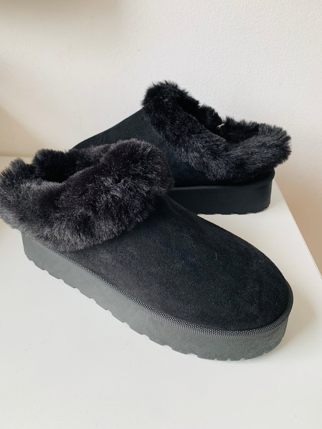 Black Suede and Faux Fur Platform Mules Size 10