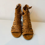 Indigo Rd Camel Leather Chunky Strappy Heeled Sandal Size 9