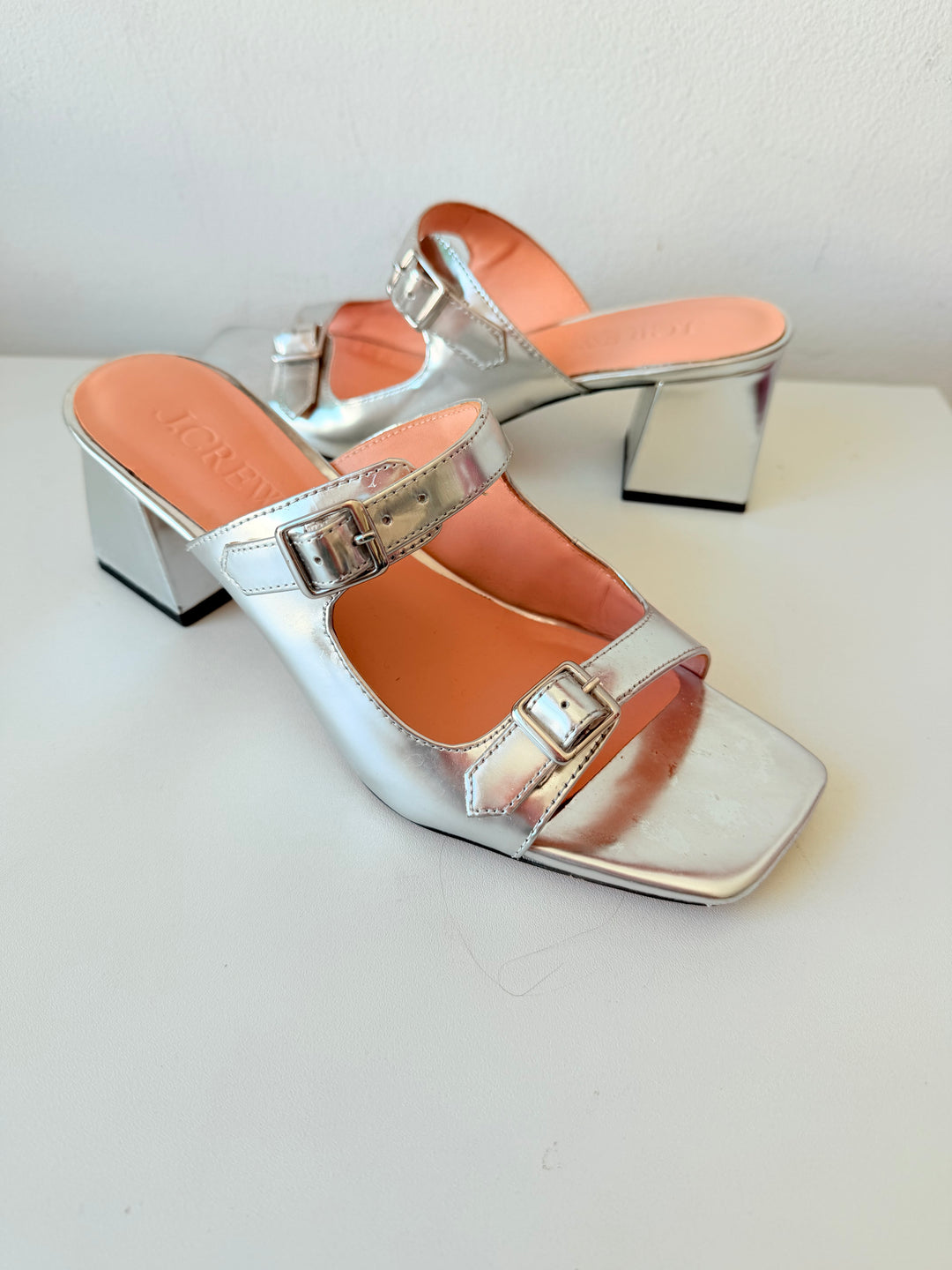 J.Crew Layne Buckle Sandals in Mettalic Silver Specchio Leather Size 7.5