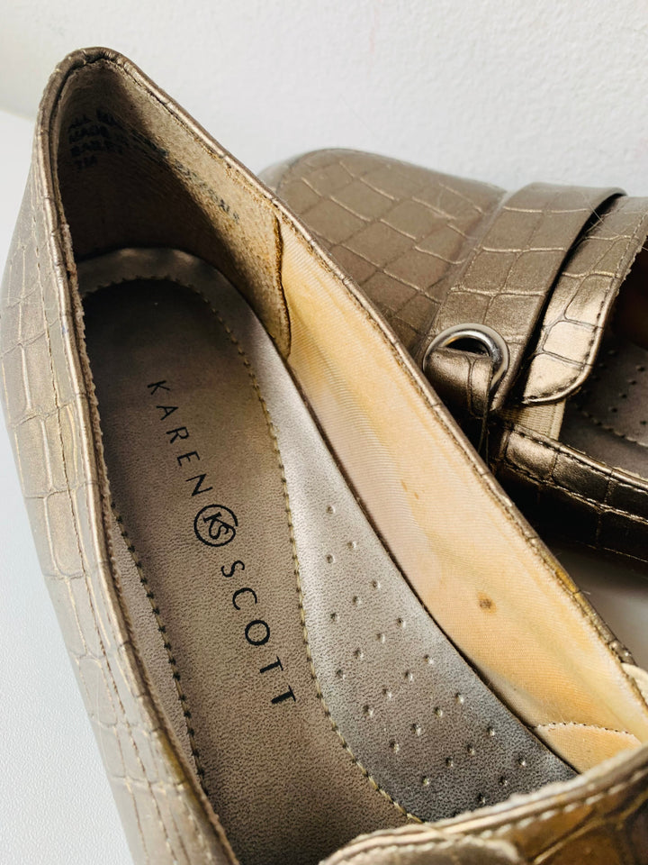 Karen Scott Gold Metallic Croc Embossed Slip On Shoes Size 7