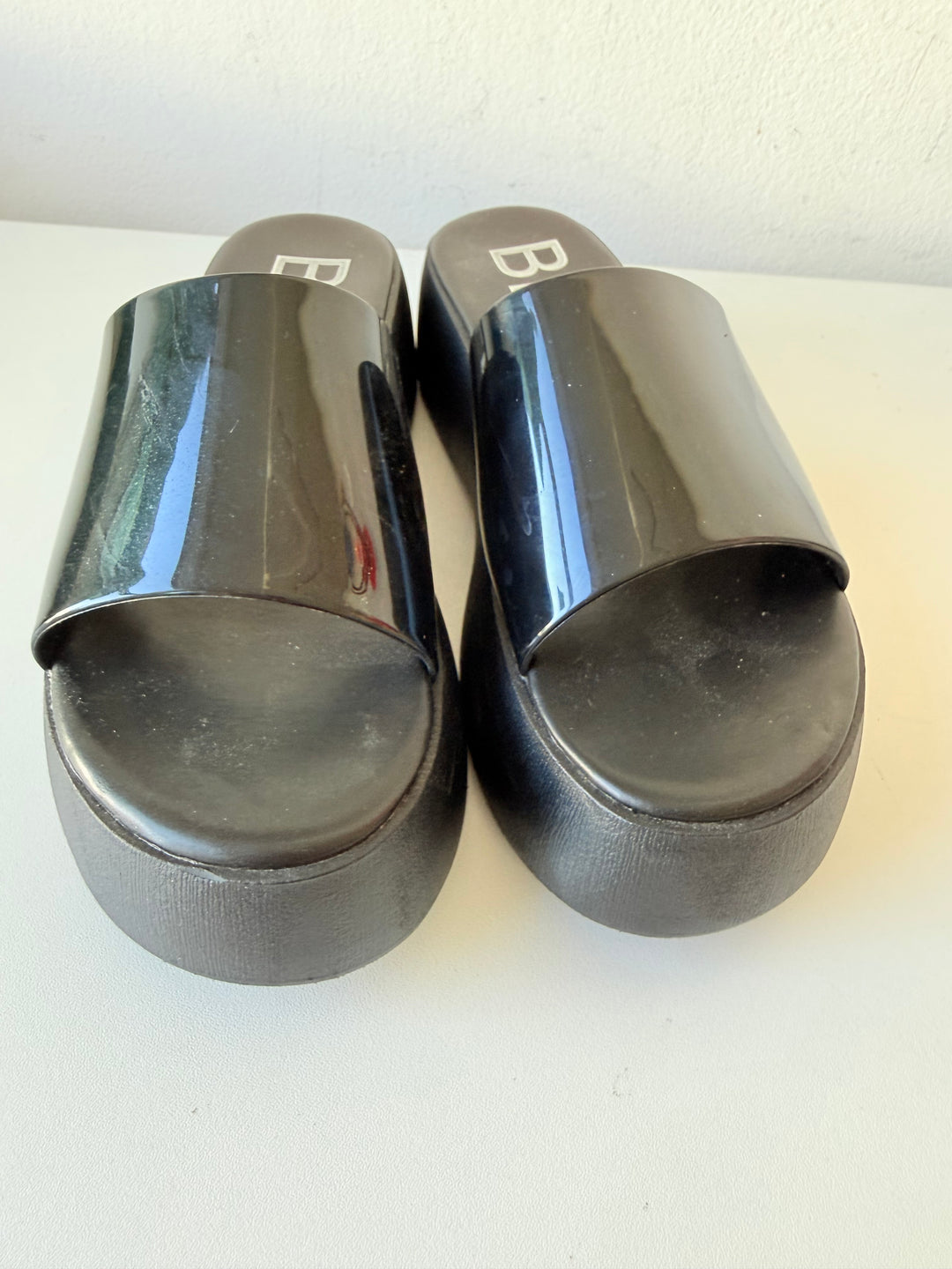 Beach By Matisse Black Platform Slides Size 6 Women’s