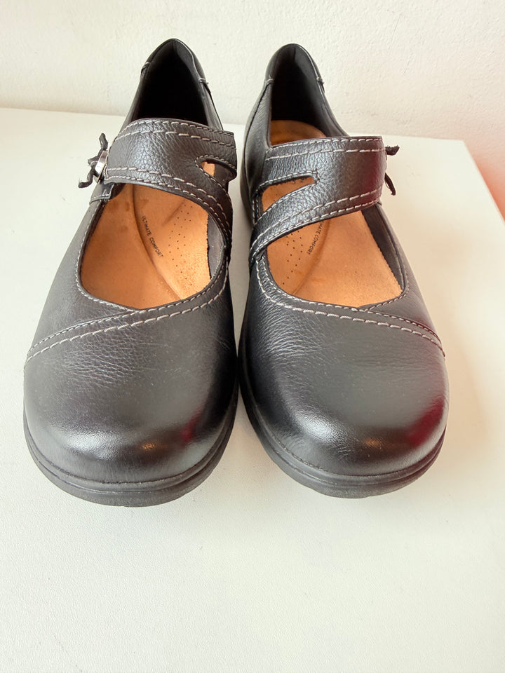 Clark’s Carleigh Mary Jane’s In Black Leather Size 10