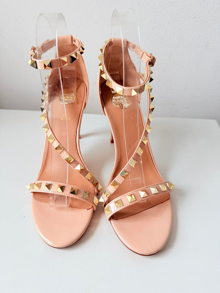 EXE Nude Patent Leather Studded Strappy Pumps Size 39