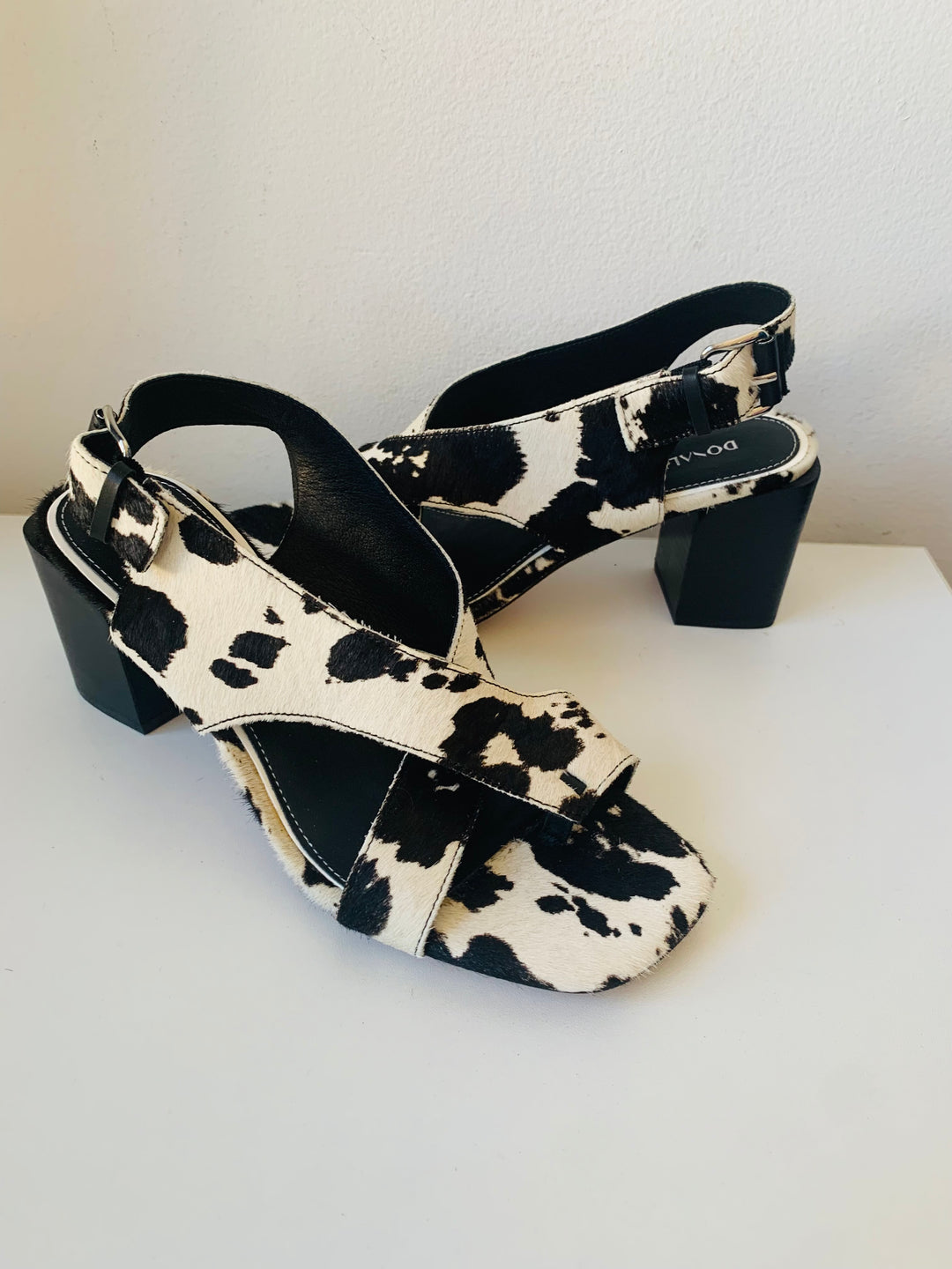 Donald Pliner Women’s Pasha Cow Print Hair Calf Sandal in Bone/Black Size 8.5