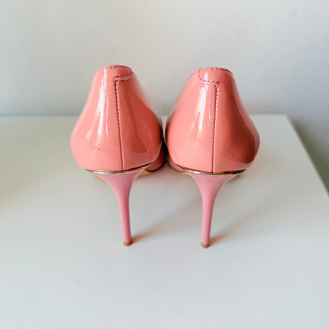 White House Black Market Olivia Antique Bloom Pumps Size 9 New
