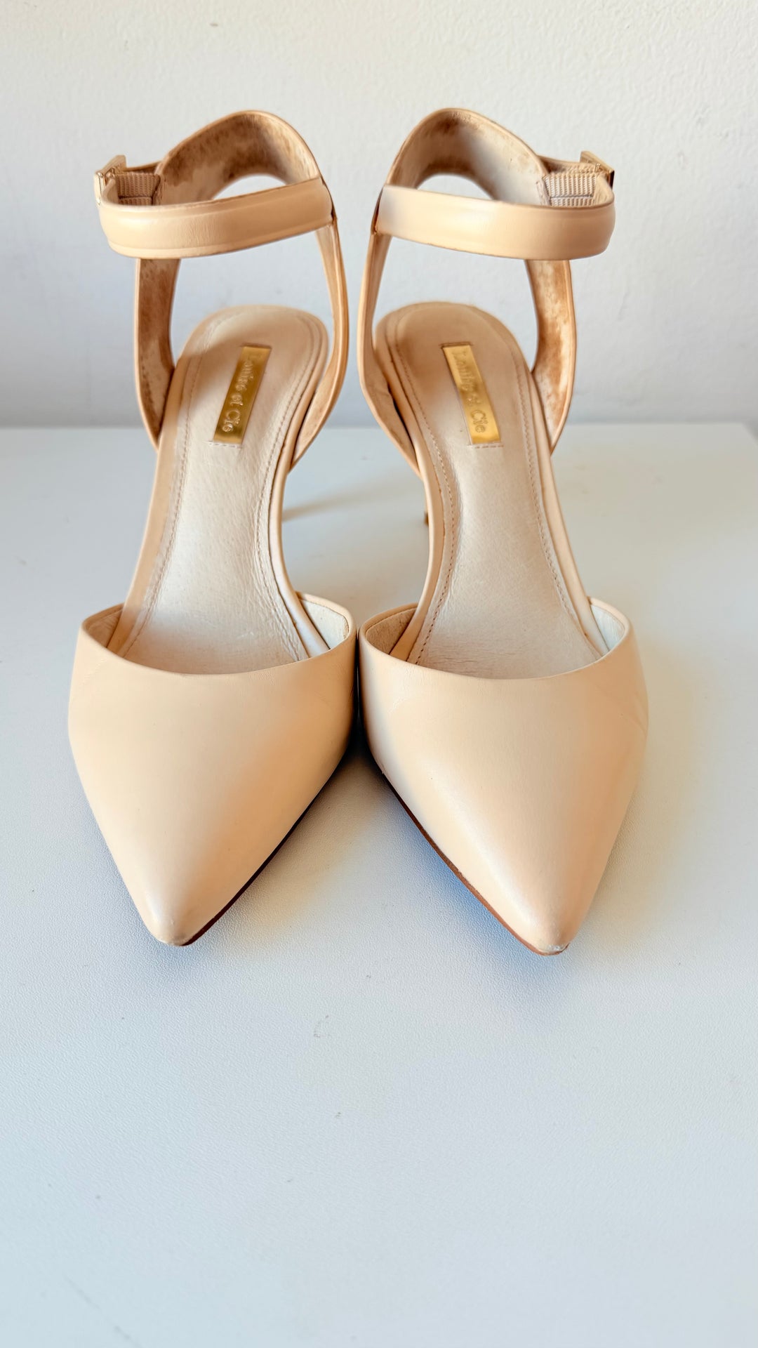 Louis Et Cie Kota Cream Ankle Strap Pointed Toe Leather Pumps Size 38