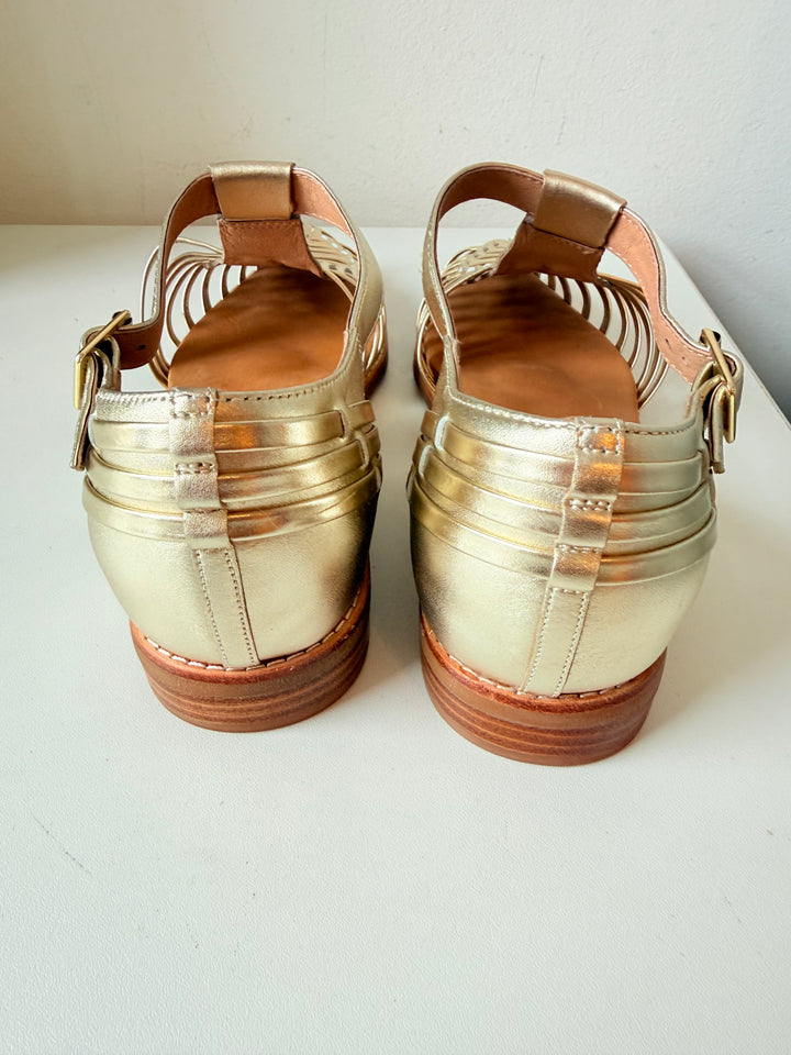 Bared Honeyguide Gold Mettalic Leather Size 40